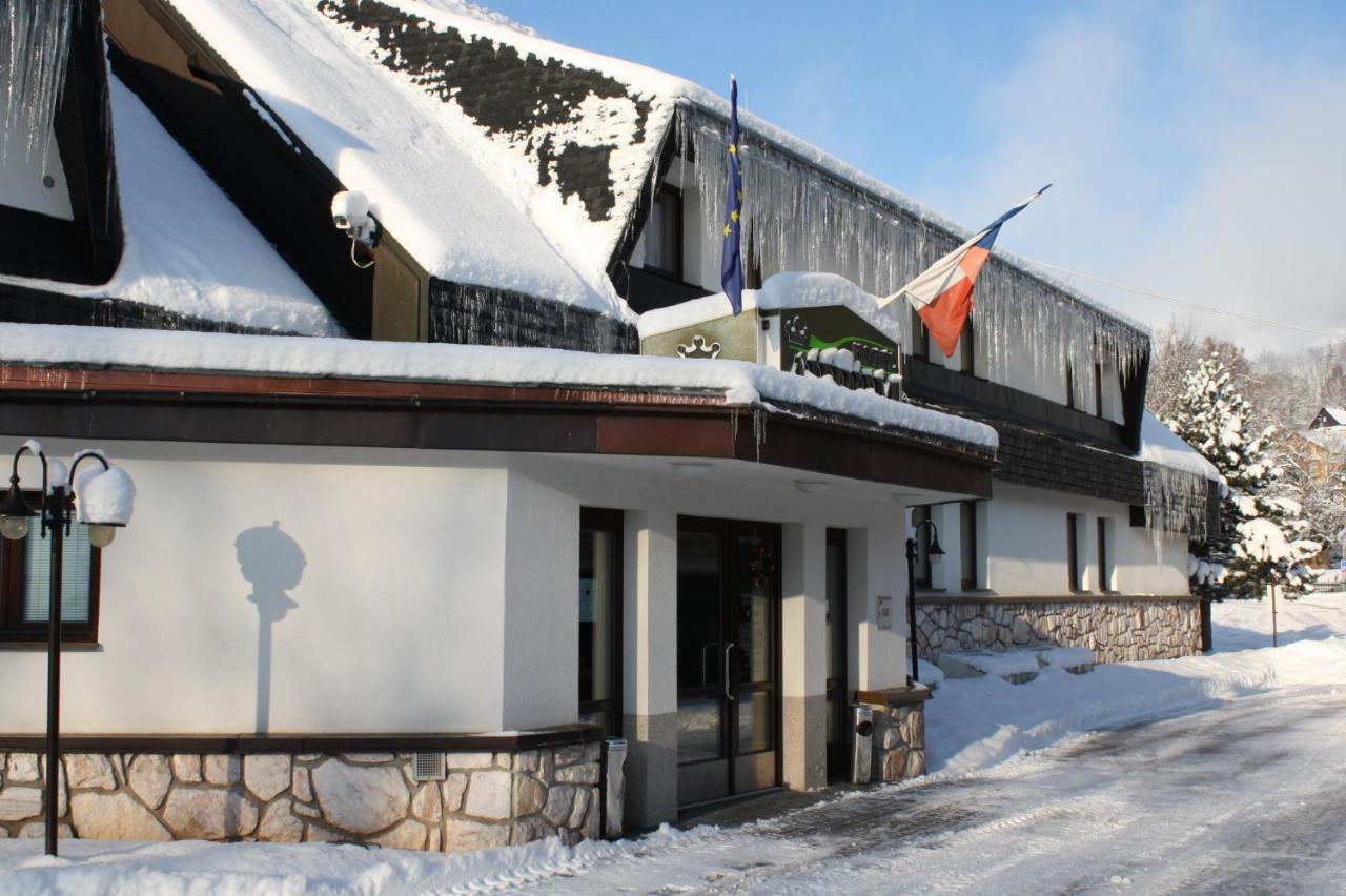 Hotel Aurum Černý Dŭl Exterior foto